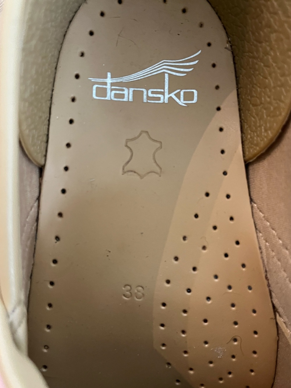 Dansko Pink Milled Burnished Slip On Leather Clog Sz 38 / 7.5 - Picture 3 of 9